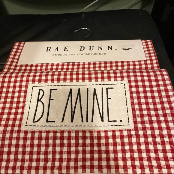 New Rae Dunn Valentines Table Runner Be Mine 14"x72" ginham Red checked bundle! - Picture 1 of 3